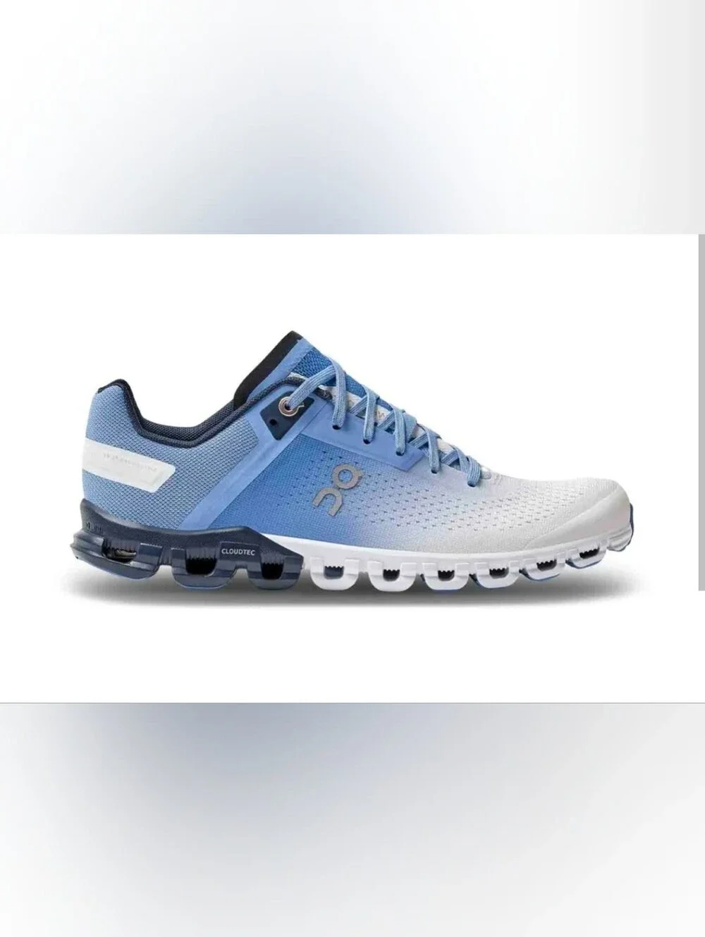 On Cloudflow 3.0 Women's Marina/White Size 8
